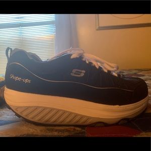 Skechers shape up shoes - never worn